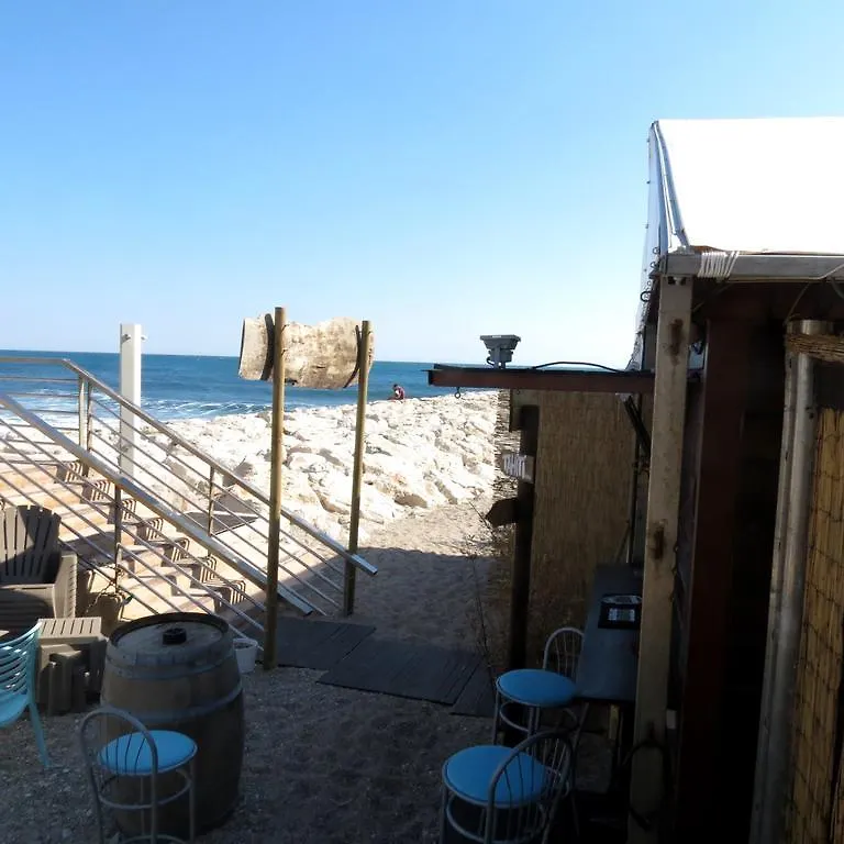 Rives D'Or Daire Sausset-les-Pins