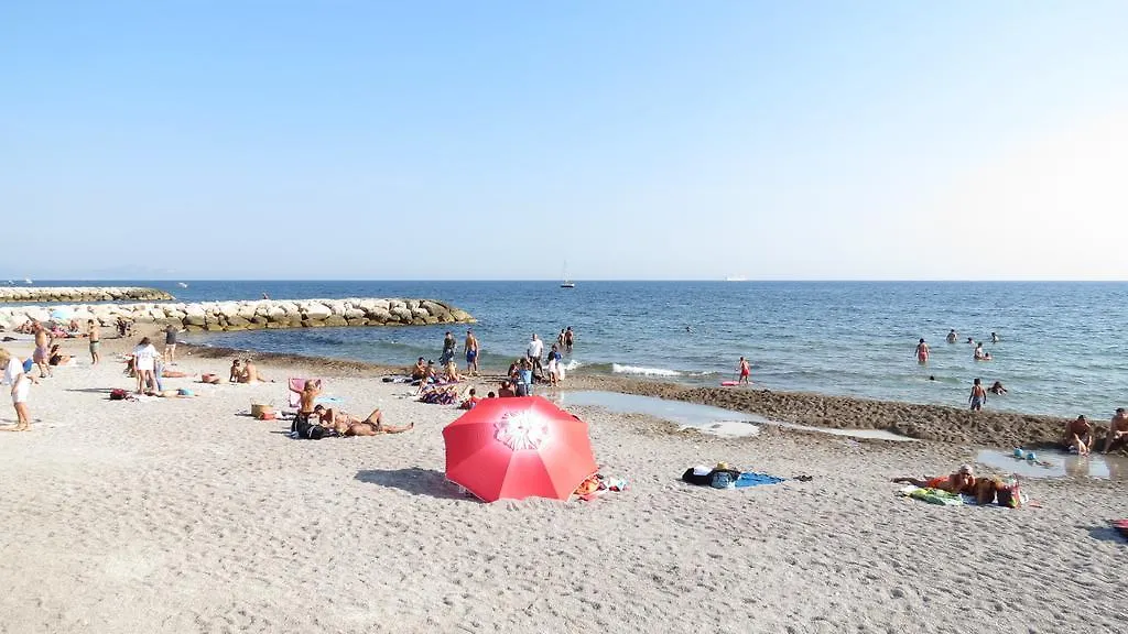 Rives D'Or Daire Sausset-les-Pins 0*,