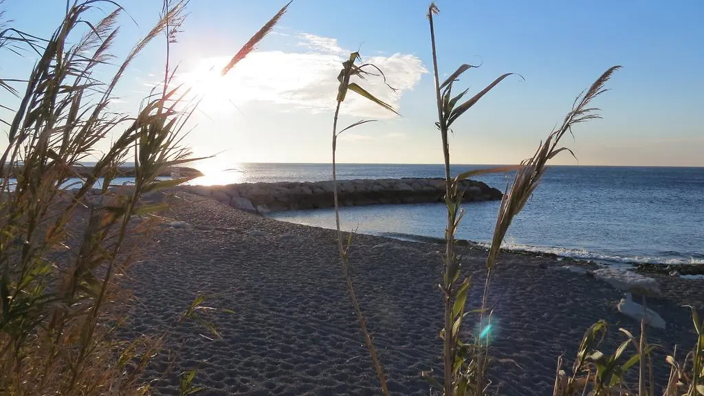 Rives D'Or Daire Sausset-les-Pins